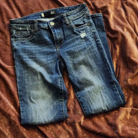 Kut From the Kloth Catherine Boyfriend Jean Distressed Size 2 - Picture 6 of 9
